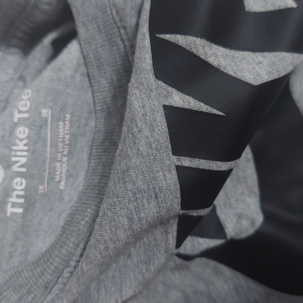 Nike Gray and Black Tee